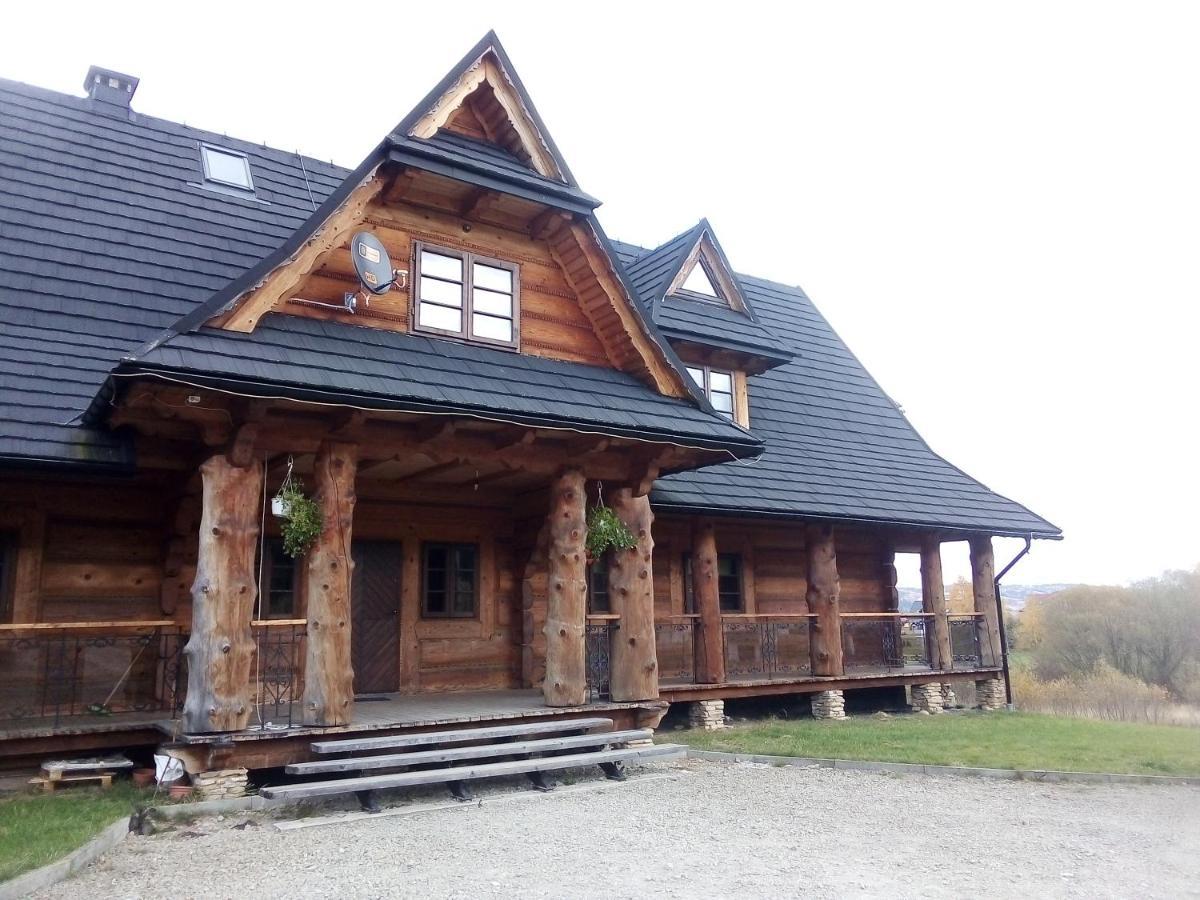 Hotel Chochlik Ustrzyki Dolne Exterior foto